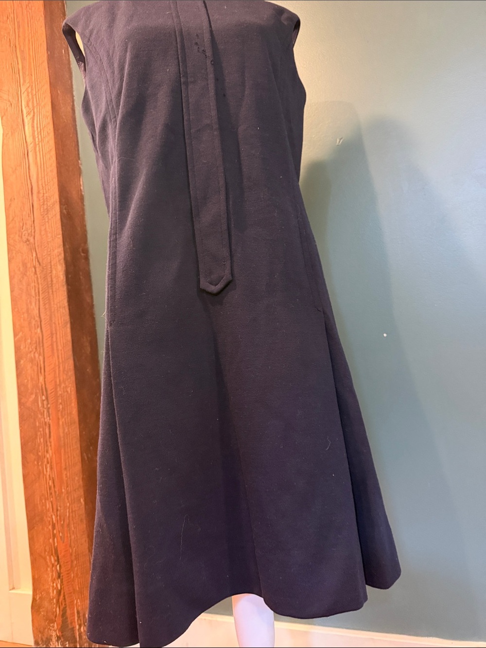 1960’s Mod Shift Dress - Picture 2 of 7